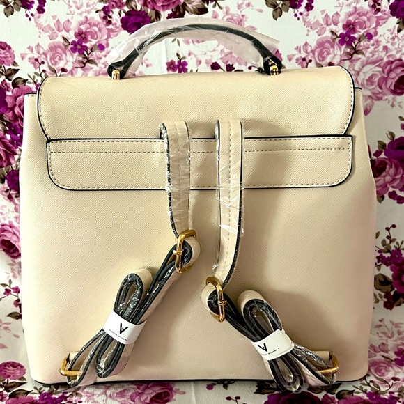 Vanessa Williams Lush Backpack with Dust Bag - Picture 2 of 8